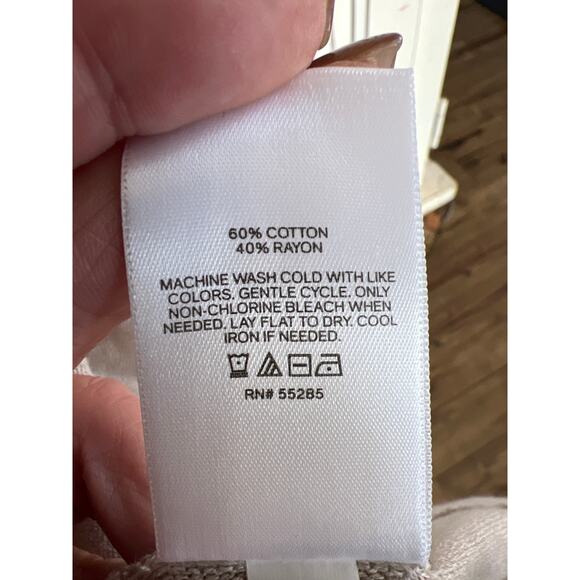 NWT Express size small oatmeal color cardigan sweater lightweight - Picture 4 of 5